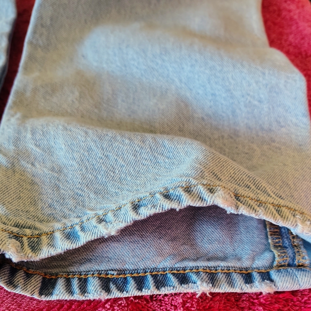 Aeropostale Senior Painted Jeans. Light Blue Low-Rise Bootcut Jeans - Picture 7 of 16
